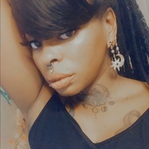 Meet your Posher, Zuri